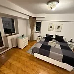 Unirii Tribunal Apartmán Bukurešť