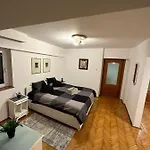 Unirii Tribunal * Bukurešť