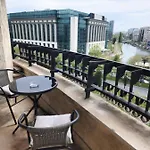 Unirii Tribunal Apartmán *