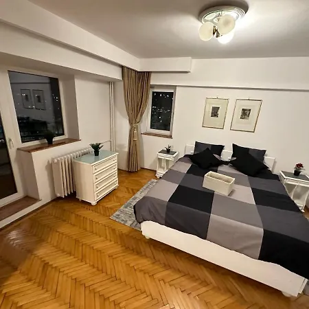 Unirii Tribunal Apartment Bucharest